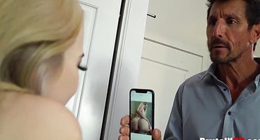 Грозный отчим жарит провинившуюся падчерицу огромным хуем